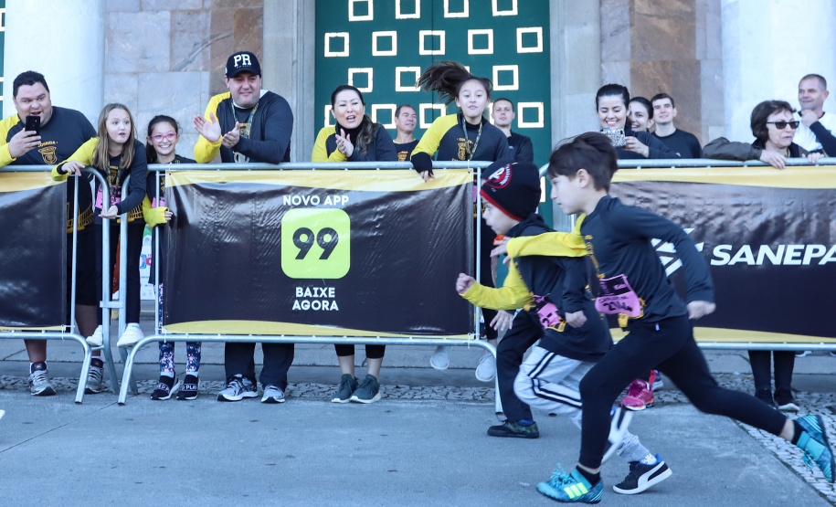 Governador Carlos Massa Ratinho Junior participa da 2ª Corrida da Casa Militar  -   Curitiba,26/05/2019 Foto: Rodrigo Félix Leal/ANPr