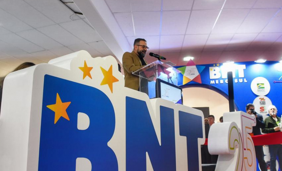 O Governo do Paraná apresentou as atrações turísticas do Estado durante a tradicional Feira BNT Mercosul, realizada neste final de semana. A edição de 2019 comemorou os 25 anos do evento e foi realizada em Itajaí (SC), com programação também em Balneário Camboriú e no Beto Carrero World.  -  Itajaí (SC), 26/05/2019  -  Foto:  Divulgação Paraná Turismo