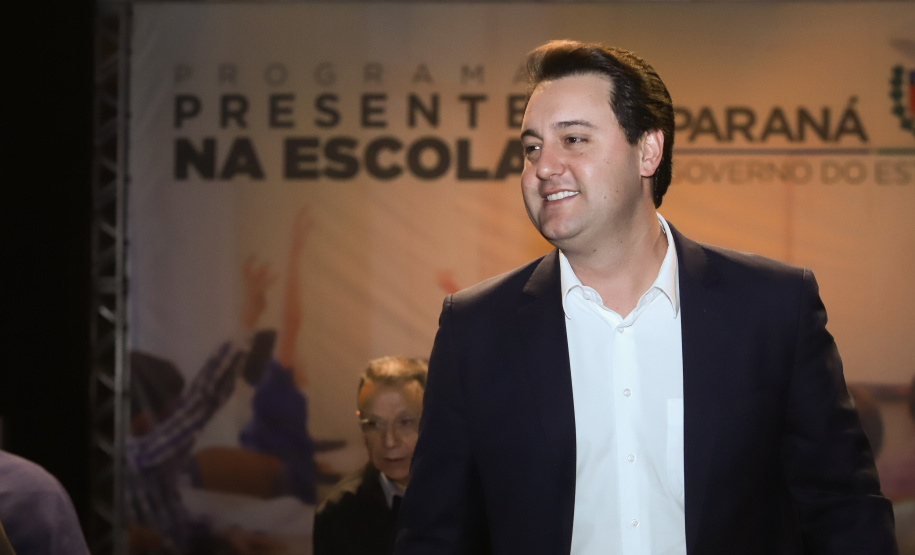 O governador Carlos Massa Ratinho Junior e o secretário da Educação e Esporte, Renato Feder, apresentaram nesta segunda-feira (27/05) o programa Escola Presente, criado para evitar o abandono escolar.Curitiba, 27-05-19.Foto: -  Foto: Rodrigo Félix Leal/ANPr