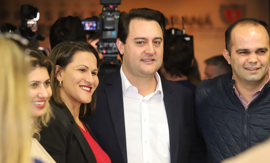 O governador Carlos Massa Ratinho Junior e o secretário da Educação e Esporte, Renato Feder, apresentaram nesta segunda-feira (27/05) o programa Escola Presente, criado para evitar o abandono escolar.Curitiba, 27-05-19.Foto: -  Foto: Rodrigo Félix Leal/ANPr