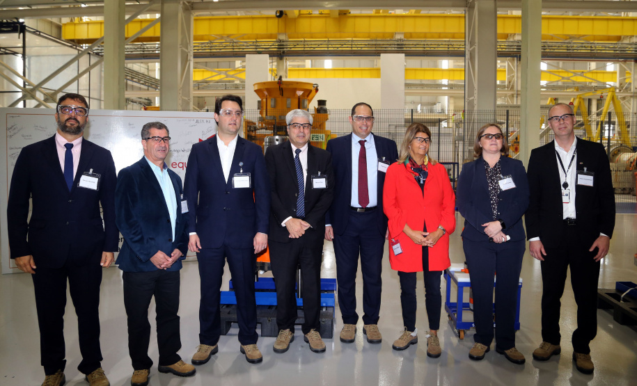 O governador Carlos Massa Ratinho Junior conheceu nesta segunda-feira (27) o primeiro projeto internacional da Aker Solutions desenvolvido integralmente no Paraná, na sede da fábrica, em São José dos Pinhais.Foto: Gilson Abreu/ANPr