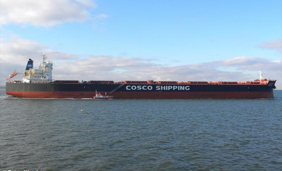 O Porto de Paranaguá vai movimentar nesta semana a maior quantidade de grãos para exportação da história. O navio chinês Lan Hua Hai chega nesta segunda-feira (27) no porto paranaense e vai receber 90 mil toneladas de farelo de soja - o equivalente a cerca de 2,5 mil carretas carregadas. A previsão é que a operação dure quatro dias.  Paranaguá, 27/04/2019  -  Foto: Peter Ward/Divulgação APPA