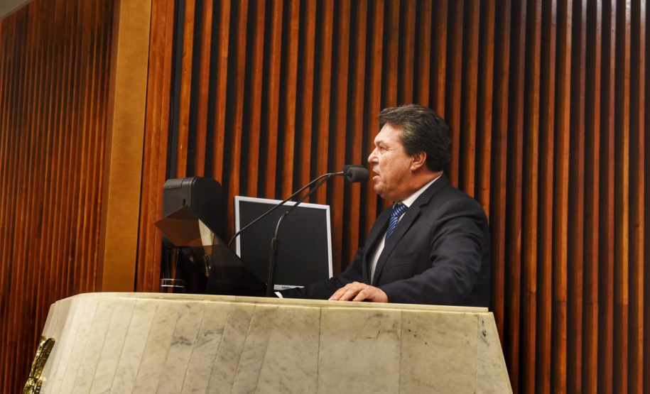 A Assembleia Legislativa homenageou nesta segunda-feira (27), em sessão solene, a Paraná Turismo, que completa 50 anos de serviços prestados ao Estado