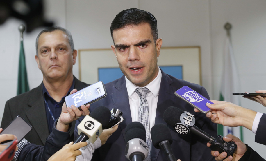 Coletiva na Delegacia de Combate a Corrupção, sobre a Operação Peça Chave. N/F: diretor geral da secretaria de Administração e Previdência, Braulio Cesco Fleury.Curitiba, 28-05-19Foto: Arnaldo Alves / ANPr.