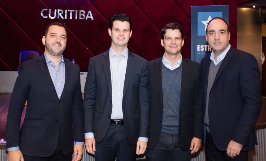 A Copel e as transformações no mercado de energia foi o tema da palestra que o presidente da Companhia, Daniel Slaviero, apresentou nesta quarta-feira (29), no evento Estrela ADVB, realizado em Curitiba, pela Associação dos Dirigentes de Vendas e Marketing do Brasil, seção Paraná. Foto: Copel