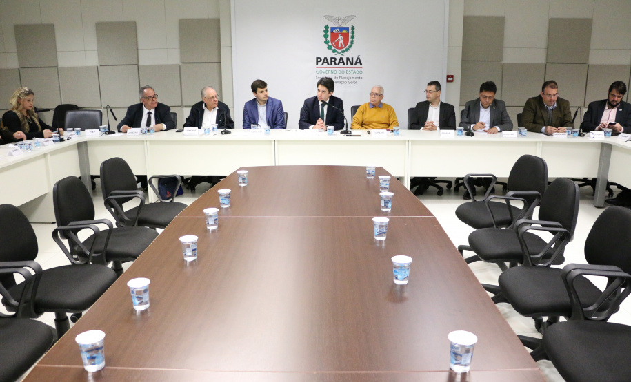 A implantação de ações que facilitem a modernização e a inovação foi um dos temas principais da reunião do Fórum Permanente das Microempresas e Empresas de Pequeno Porte do Estado do Paraná (FOPEME), realizada nesta quarta-feira (29), em Curitiba. - Curitiba, 29/05/2019 - Foto: Divulgação SEPL