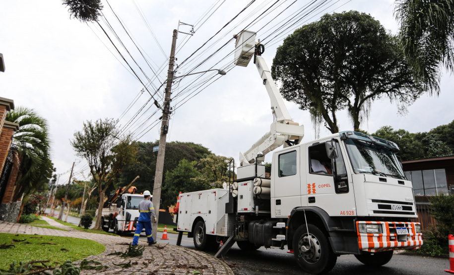 Vendavais e granizo afetam mais de sete mil pessoas no Paraná. Foto: Geraldo Bubniak/ANPr