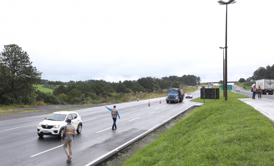 A Secretaria da Fazenda e a Receita Estadual do Paraná realizaram nesta quinta-feira (30) uma operação integrada de fiscalização de mercadorias em trânsito em 35 pontos fixos e 32 pontos móveis do Estado, em uma área de abrangência com 53 municípios. Foto: José Fernando Ogura/ANPr - 30/05/2019