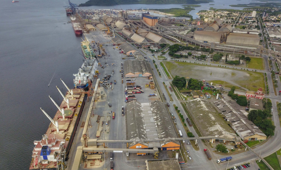 Navios de cruzeiros poderão voltar a atracar no Litoral. Foto: José Fernando Ogura/ANPr
