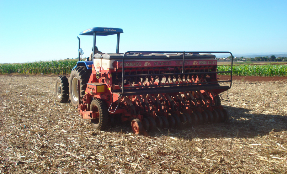 Plantio direto como prática de preservação do meio ambiente.  -  Foto:  Cézar Francisco Araujo Júnior/Iapar