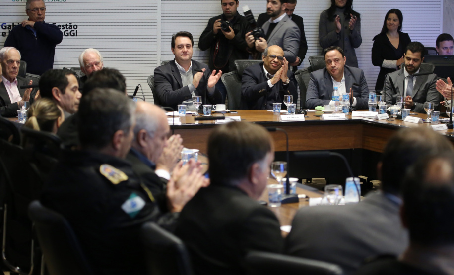 Governador Carlos Massa Ratinho Junior coordena reunião com a equipe de Governo  -  Curitiba, 04/06/2019  -  Foto: José Fernando Ogura/ANPr