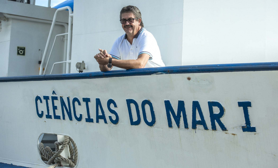 Durante todo o mês de junho, o Porto de Paranaguá vai receber o navio de ensino Ciências do Mar I, da Universidade Federal do Rio Grande do Sul. A embarcação está a serviço dos cursos de Ciências do Mar da Região Sul do Brasil e atenderá alunos do Centro de Estudos do Mar, da Universidade Federal do Paraná (UFPR), e da Universidade Estadual do Oeste do Paraná (Unioeste). Foto: Claudio Neves/APPA