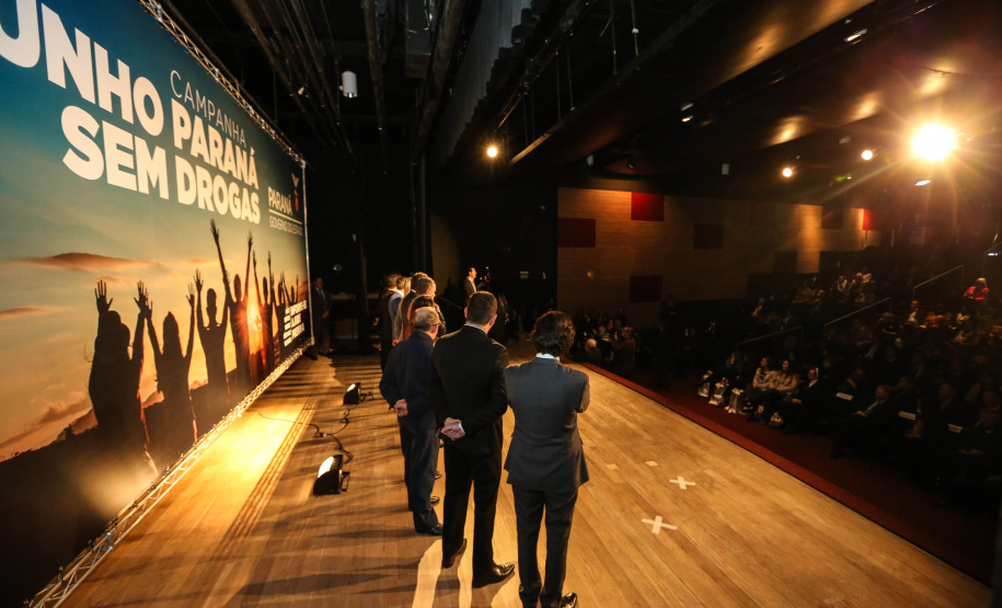 O governador Carlos Massa Ratinho Junior lança nesta terça-feira (04) no auditório Poty Lazzarotto do Museu Oscar Niemeyer, a campanha Junho Paraná Sem Drogas. O mês inteiro será dedicado à conscientização e prevenção quanto ao uso de entorpecentes. Curitiba, 04/06/2019 -Foto: Geraldo Bubniak/ANPr