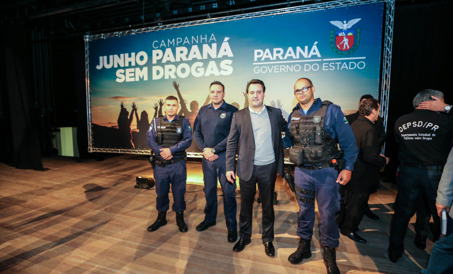 O governador Carlos Massa Ratinho Junior lança nesta terça-feira (04) no auditório Poty Lazzarotto do Museu Oscar Niemeyer, a campanha Junho Paraná Sem Drogas. O mês inteiro será dedicado à conscientização e prevenção quanto ao uso de entorpecentes. Curitiba, 04/06/2019 -Foto: Geraldo Bubniak/ANPr