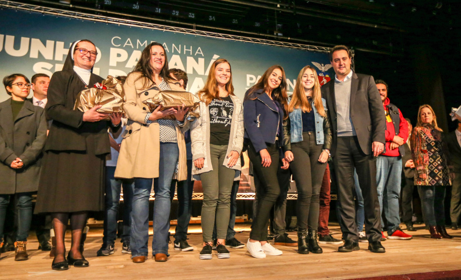 O governador Carlos Massa Ratinho Junior lança nesta terça-feira (04) no auditório Poty Lazzarotto do Museu Oscar Niemeyer, a campanha Junho Paraná Sem Drogas. O mês inteiro será dedicado à conscientização e prevenção quanto ao uso de entorpecentes. Curitiba, 04/06/2019 -Foto: Geraldo Bubniak/ANPr