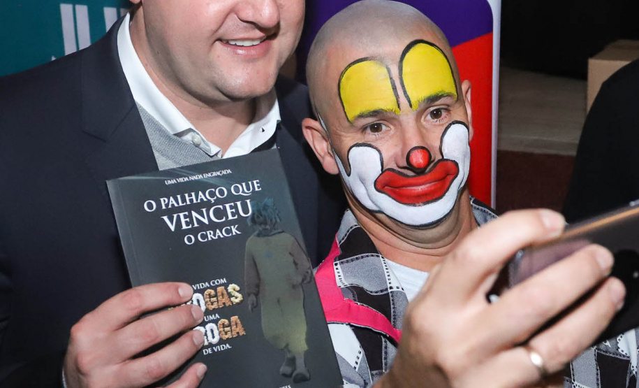 O governador Carlos Massa Ratinho Junior lançou nesta terça-feira (4) a campanha Junho - Paraná sem Drogas, que dedica o mês à ações de conscientização e prevenção ao uso de entorpecentes. - Curitiba, 04/06/2019 - Foto: Rodrigo Felix Leal/ANPr