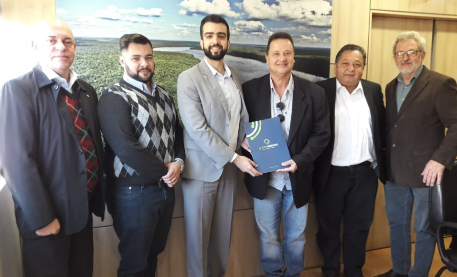 Em 30 dias, a Associação Brasileira da Indústria Elétrica e Eletrônica (Abinee) vai apresentar à Secretaria de Estado do Desenvolvimento Sustentável e do Turismo um projeto para ampliar o sistema de logística reversa de pilhas, baterias e produtos eletroeletrônicos inservíveis no Estado.  -  Foto: Divulgação SEDEST