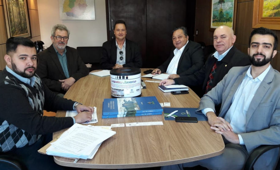 Em 30 dias, a Associação Brasileira da Indústria Elétrica e Eletrônica (Abinee) vai apresentar à Secretaria de Estado do Desenvolvimento Sustentável e do Turismo um projeto para ampliar o sistema de logística reversa de pilhas, baterias e produtos eletroeletrônicos inservíveis no Estado.  -  Foto: Divulgação SEDEST