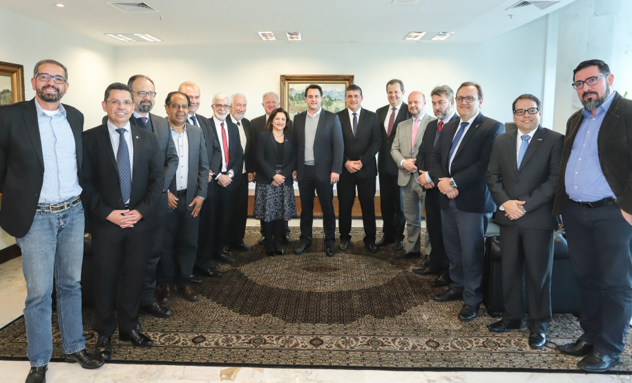 O governador Carlos Massa Ratinho Junior libera recursos para bolsas de pesquisa e extensão, para pesquisadores das universidades e institutos de pesquisa do Paraná.Curitiba, 04-06-19.Foto: Rodrigo Félix Leal/ANPr