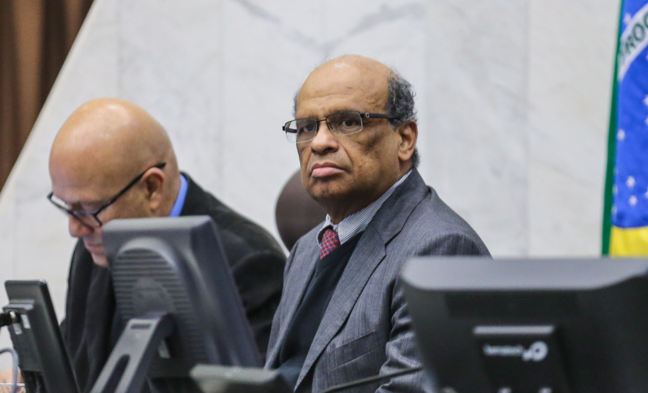 Audiência pública de prestação de contas do governo do Estado do primeiro quadrimestre de 2019 com o secretário de Estado da Fazenda (SEFA), Renê Garcia Júnior no plenário da Assembleia Legislativa do Paraná.   Curitiba, 05/06/2019 -  Foto: Geraldo Bubniak/ANPr