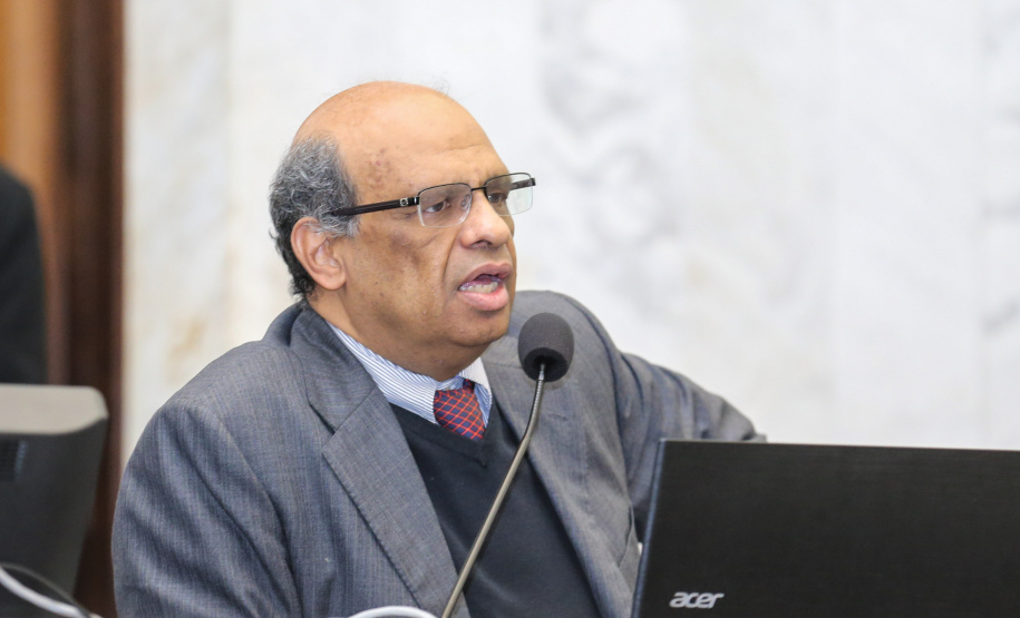 Audiência pública de prestação de contas do governo do Estado do primeiro quadrimestre de 2019 com o secretário de Estado da Fazenda (SEFA), Renê Garcia Júnior no plenário da Assembleia Legislativa do Paraná.   Curitiba, 05/06/2019 -  Foto: Geraldo Bubniak/ANPr