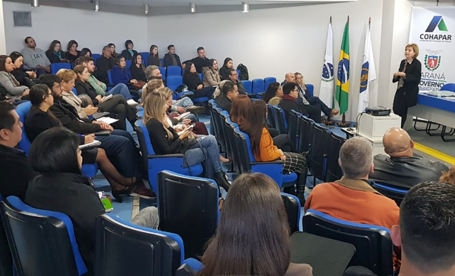 Com a participação de representantes de 22 municípios dos Campos Gerais e região, a Cohapar concluiu nesta terça-feira (4) a série de capacitações sobre o Sistema de Necessidades Habitacionais do Paraná (SISPEHIS)
