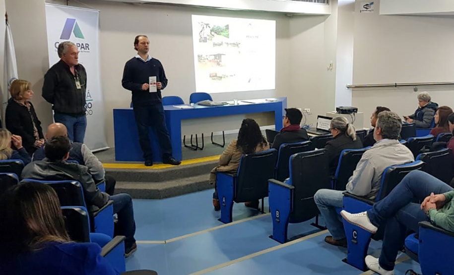 Com a participação de representantes de 22 municípios dos Campos Gerais e região, a Cohapar concluiu nesta terça-feira (4) a série de capacitações sobre o Sistema de Necessidades Habitacionais do Paraná (SISPEHIS)