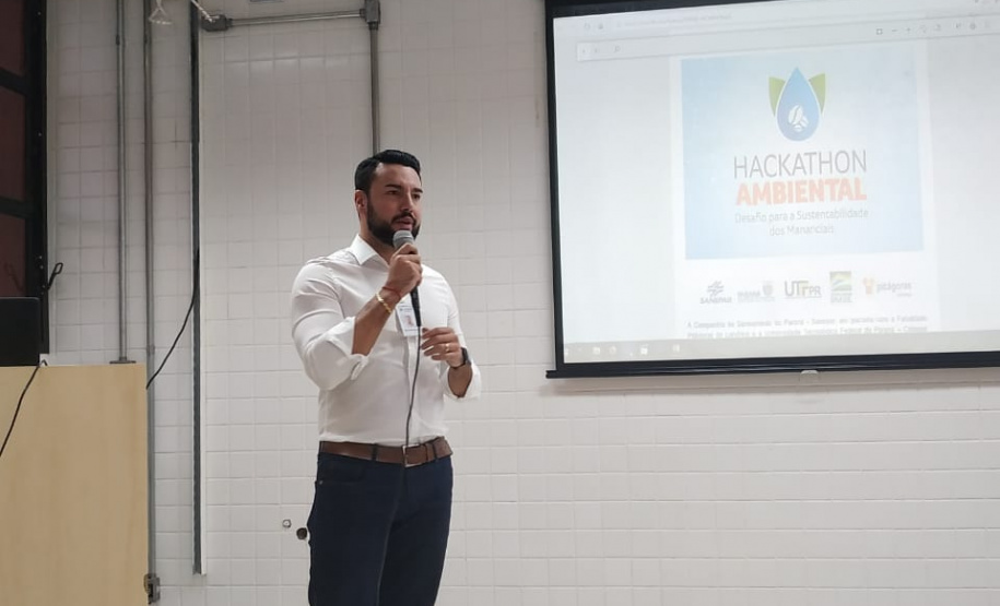 Sanepar, Pitágoras e UTFPR lançam desafio ambiental a estudantes em LondrinaO Hackathon Ambiental é uma maratona de 24 horas para apresentação de soluções para riscos dos mananciais. Gerente geral da Sanepar, Rafael Malaguido  -  Londrina, 06/06/2019  -  Foto: Divulgação Sanepar