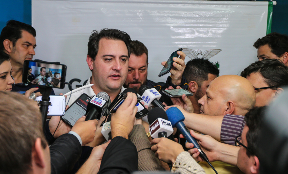 Governador Carlos Massa Ratinho Junior se reúne em Irati com os prefeitos do Centro-Sul do Paraná, e repassa recursos para investimentos em diversos municípios da região. O secretário do Desenvolvimento Urbano e Obras Públicas, João Carlos Ortega, também participa do encontro.  -  Irati, 07/06/2019  -  Foto: Geraldo Bubniak/ANPr