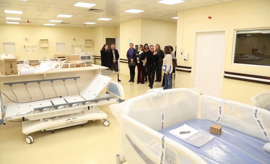 A Secretaria de Estado da Saúde e o Hospital do Trabalhador (HT) apresentaram a profissionais e entidades de classe a proposta de incorporação do Centro Hospitalar de Reabilitação Ana Carolina Moura Xavier (CHR) ao HT. A ideia é otimizar os recursos disponíveis e sub-utilizados no Centro de Reabilitação e complementar a assistência já oferecida pelo HT.  Foto: Clevis Massolla/SESA