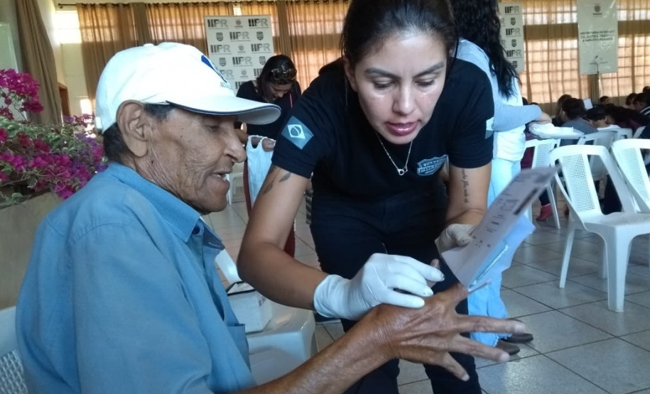 Paraná Cidadão atende paranaenses de todas as idades em Porecatu  -  Foto: Divulgação SEJUF