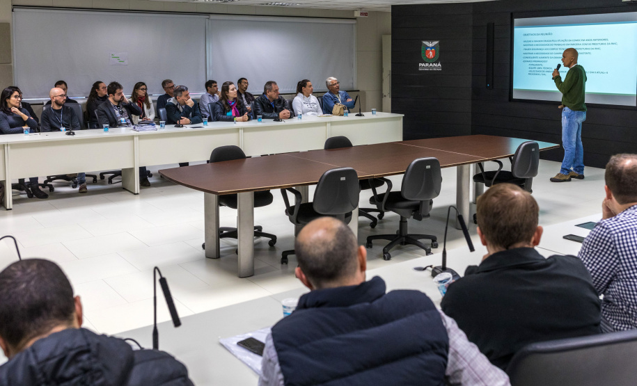 Comec realiza encontro com prefeituras da Região Metropolitana de Curitiba, para esclarecer dúvidas em processos de Planejamento Urbano.
1/06/2019
Foto: Maurilio Cheli