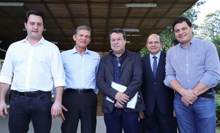 Governador carlos Massa Ratinho Junior durante encontro com o diretor - geral brasileiro da Itaipu Binacional, general Joaquin Silva e Luna - Foz do Iguaçu, 12/06/2019 - Foto: Rodrigo Félix Leal/ANPr