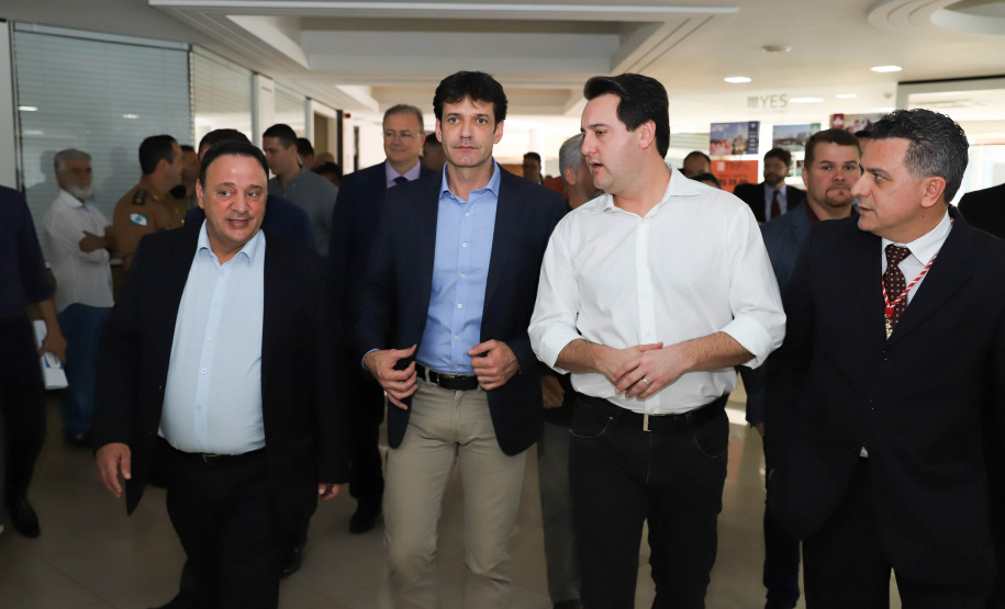 Governador Carlos Massa Ratinho Junior participa do seminário  do programa Investe Turismo, em Foz do Iguaçu. Foto: Rodrigo Felix Leal/ANPr