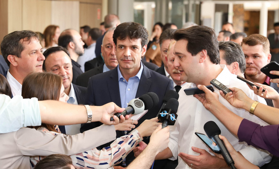 Governador Carlos Massa Ratinho Junior participa do seminário  do programa Investe Turismo, em Foz do Iguaçu. Foto: Rodrigo Felix Leal/ANPr