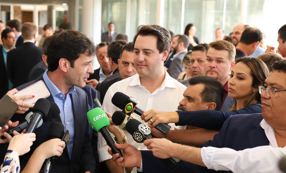 Governador Carlos Massa Ratinho Junior participa do seminário  do programa Investe Turismo, em Foz do Iguaçu. Foto: Rodrigo Felix Leal/ANPr