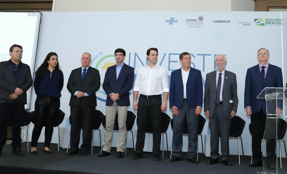 Governador Carlos Massa Ratinho Junior participa do seminário  do programa Investe Turismo, em Foz do Iguaçu. Foto: Rodrigo Felix Leal/ANPr