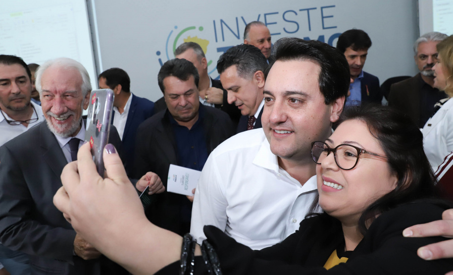 Governador Carlos Massa Ratinho Junior participa do seminário  do programa Investe Turismo, em Foz do Iguaçu. Foto: Rodrigo Felix Leal/ANPr