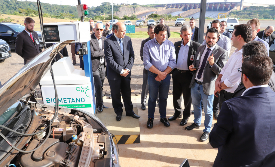 Governador carlos Massa Ratinho Junior durante encontro com o diretor - geral brasileiro da Itaipu Binacional, general Joaquin Silva e Luna  -  Foz do Iguaçu, 12/06/2019  -  Foto: Rodrigo Félix Leal/ANPr