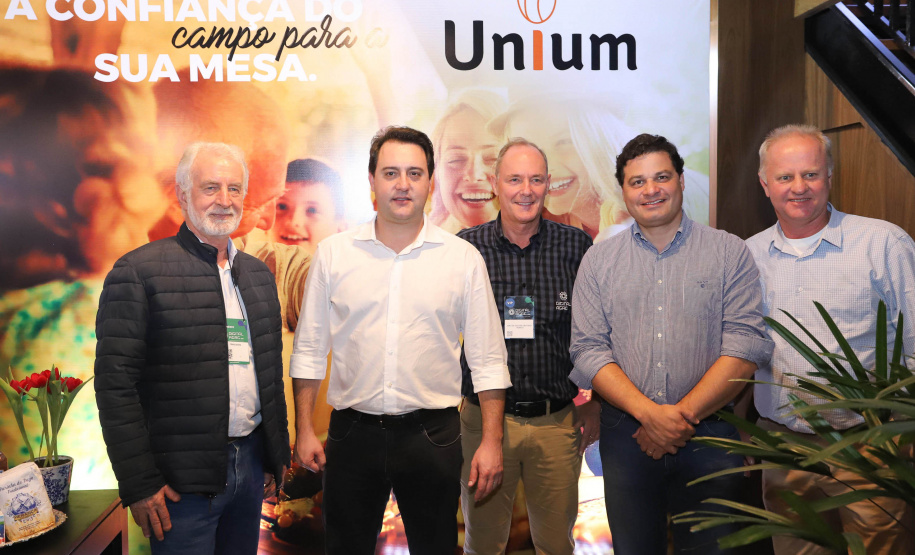 O governador Carlos Massa Ratinho Junior esteve nesta quarta-feira (12) na Digital Agro 2019, em Carambeí, nos Campos Gerais. O evento apresenta e discute as principais novidades tecnológicas para o agronegócio, como a digitalização do campo, automação, robótica, internet das coisas e Big Data. Foto: Rodrigo Felix Leal/ANPr