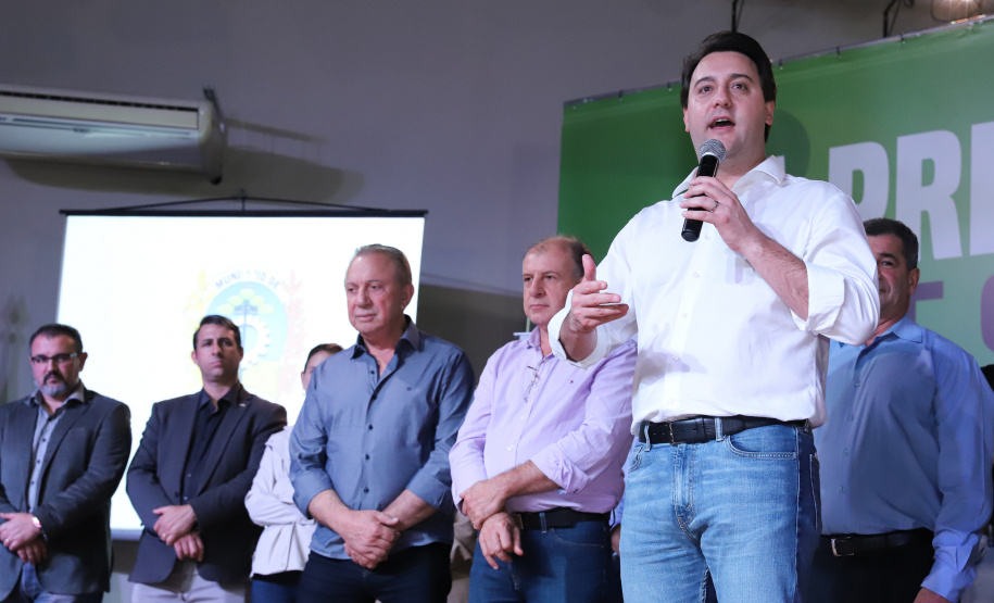 O governador Carlos Massa Ratinho Junior anunciou nesta quinta-feira (13) o investimento de 26.963.670,76 para benefícios à população de São José dos Pinhais, na Região Metropolitana de Curitiba.  -  São José dos Pinhais, 13/06/2019  -  Foto: Rodrigo Félix Leal/ANPr