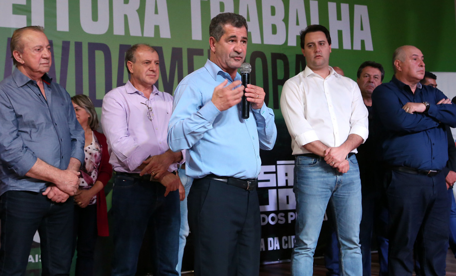 O governador Carlos Massa Ratinho Junior anunciou nesta quinta-feira (13) o investimento de 26.963.670,76 para benefícios à população de São José dos Pinhais, na Região Metropolitana de Curitiba.  -  São José dos Pinhais, 13/06/2019  -  Foto: Gilson Abreu/ANPr