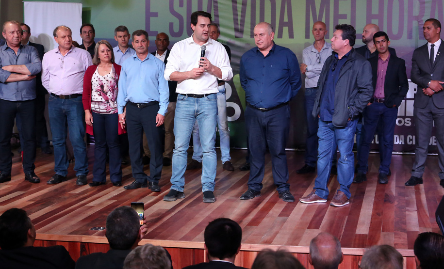 O governador Carlos Massa Ratinho Junior anunciou nesta quinta-feira (13) o investimento de 26.963.670,76 para benefícios à população de São José dos Pinhais, na Região Metropolitana de Curitiba.  -  São José dos Pinhais, 13/06/2019  -  Foto: Gilson Abreu/ANPr