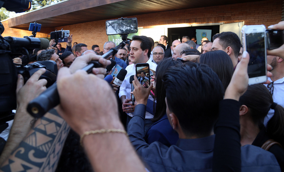 O governador Carlos Massa Ratinho Junior anunciou nesta quinta-feira (13) o investimento de 26.963.670,76 para benefícios à população de São José dos Pinhais, na Região Metropolitana de Curitiba.  -  São José dos Pinhais, 13/06/2019  -  Foto: Gilson Abreu/ANPr