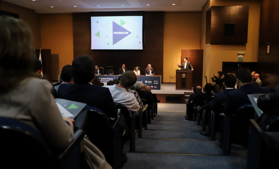 Governador Carlos Massa Ratinho Junior participa da abertura do I Simpósio Paranaense de Combate à Corrupção na Administração Pública - Curitiba, 13/06/2019 - Foto: Rodrigo Félix Leal/ANPr