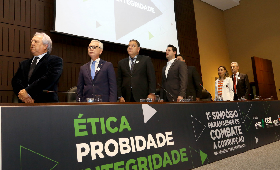 Governador Carlos Massa Ratinho Junior participa da abertura do I Simpósio Paranaense de Combate à Corrupção na Administração Pública - Curitiba, 13/06/2019 - Foto: Jaelson Lucas/ANPr
