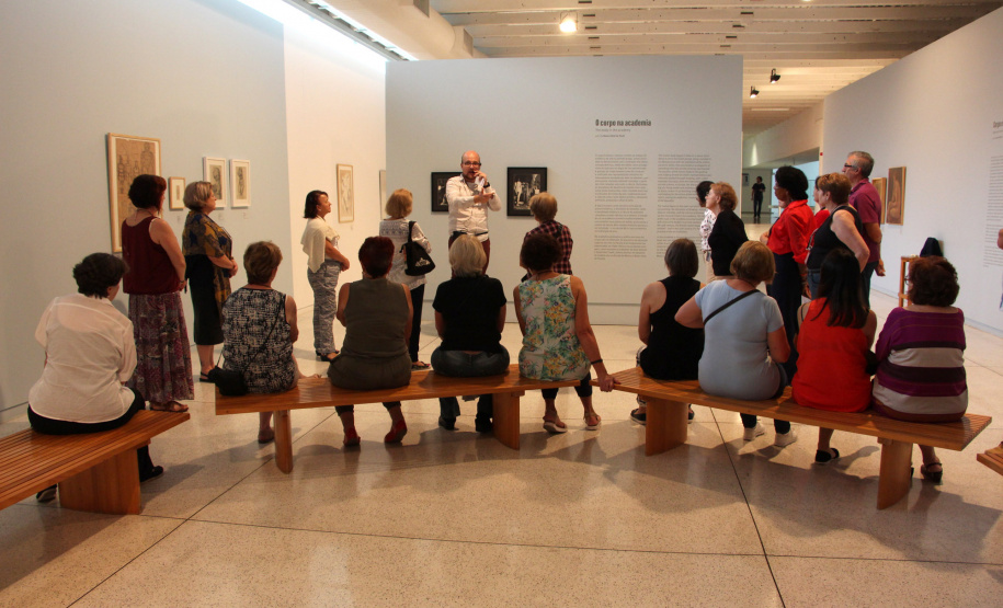 Para este fim de semana, o Museu Oscar Niemeyer (MON) preparou uma oficina dedicada àqueles que têm interesse em aprender a técnica de pintura com tintas naturais.  -  Curitiba, 14/06/2019  -  Foto: Maita Franco/MON