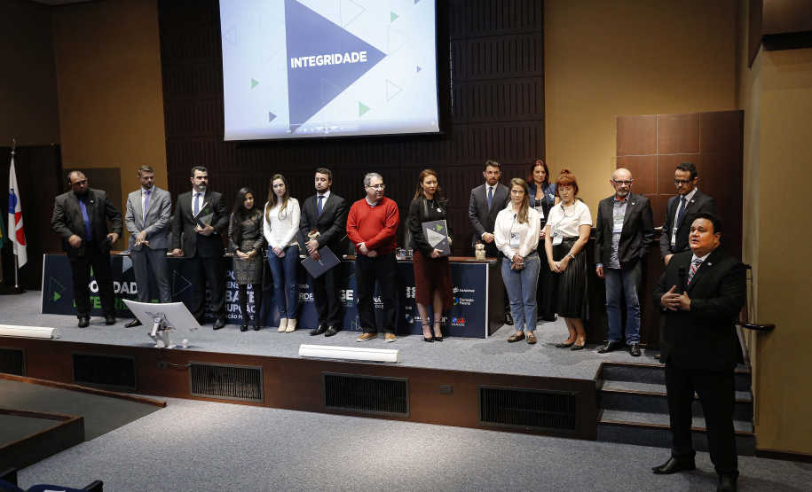 Simpósio: Ética, Probidade e Integridade. N/F: Raul Siqueira, Controlador Geral do Estado.Curitiba, 14-06-19.Foto: Arnaldo Alves / ANPr.