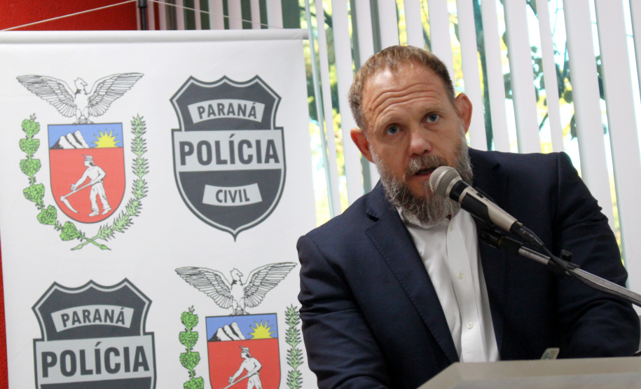 A Polícia Civil do Paraná promoveu na sexta-feira (14) a primeira edição do Curso de Orientação à Imprensa em Áreas de Conflito Armado, em Curitiba. Noções básicas sobre procedimentos policiais em locais de crime, atendimento pré-hospitalar de combate e instrução de tiro foram algumas das disciplinas ministradas no treinamento, que reuniu 20 jornalistas de veículos de comunicação paranaenses.  Curitiba, 17/06/2019  -  Foto: Divulgação Polícia Civil