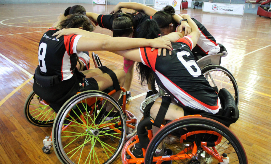 Londrina sedia a partir desta quarta-feira (19) a oitava edição dos Jogos Abertos Paradesportivos do Paraná (Parajaps), evento de rendimento com a participação de diversos paratletas medalhistas em Sul-Americanos, Pan-Americanos e Paralimpíadas.
Foto: Riana Carvalho / SEET-PR